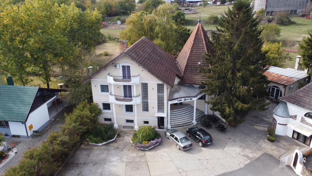 B&B Villa Pipacs Bácsfeketehegy Kültér fotó